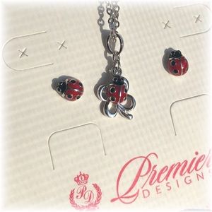 Premier design necklace/earring set